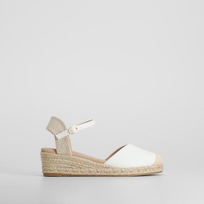 Sandalia yute cuรฑa baja confort blanca MYSOFT