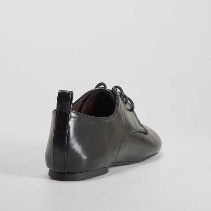 Zapato blucher soft clásico negro PICCOLA PIU