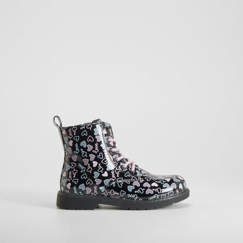 Bota charol estampada corazones negra OH GIRL!