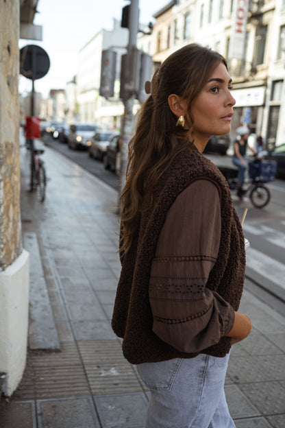 Brown Taoh Vest