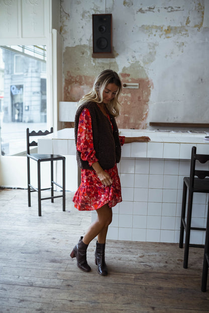 Brown Taoh Vest