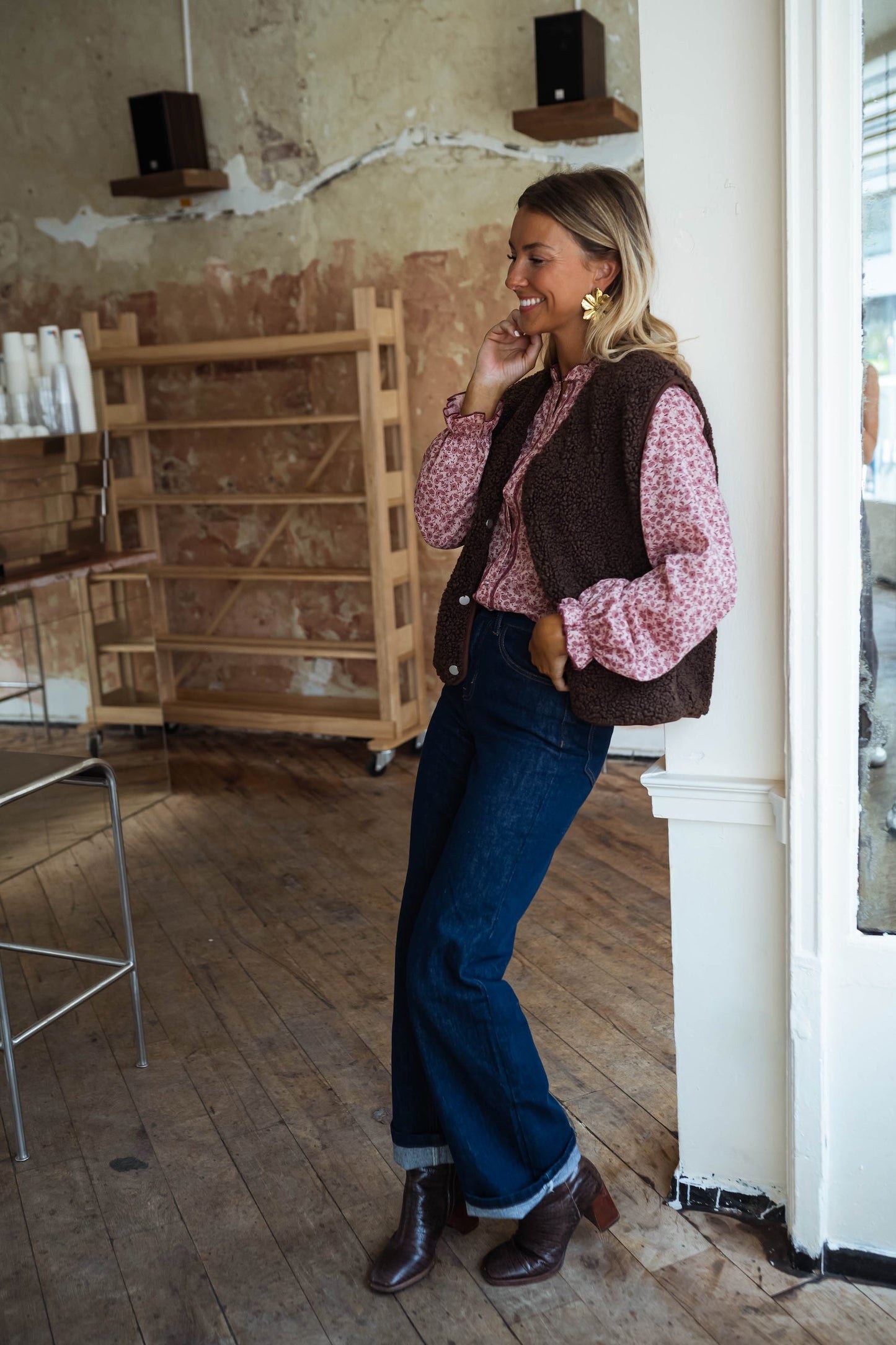 Brown Taoh Vest