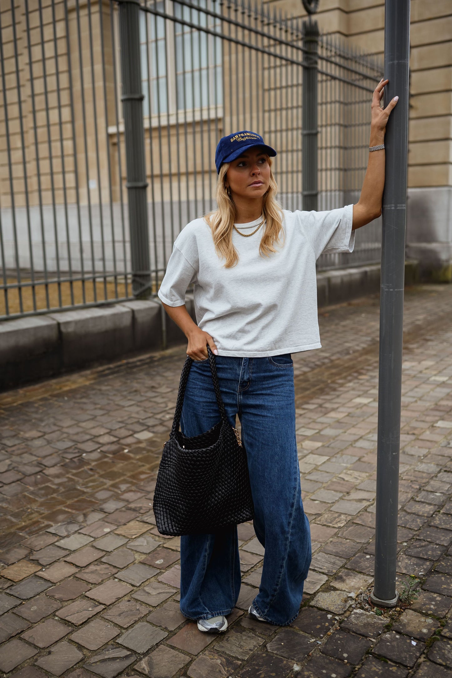 Grey Avery T-shirt