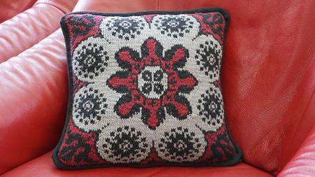 Elizabella by Kyle Kunnecke-Patterns-Kyle Kunnecke-Alpaca Direct