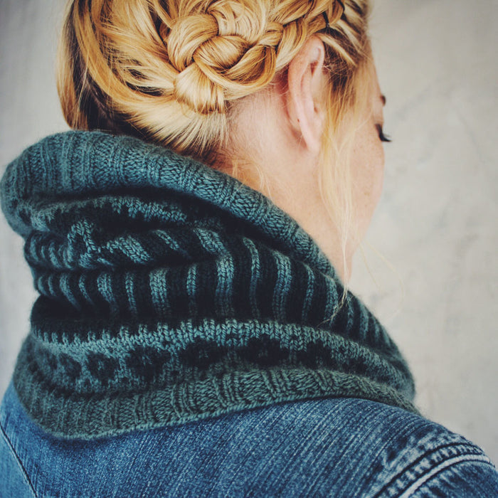 Glacier Park Cowl by Caitlin Hunter-Patterns-Alpaca Direct-Alpaca Direct