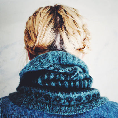 Glacier Park Cowl by Caitlin Hunter-Patterns-Alpaca Direct-Alpaca Direct