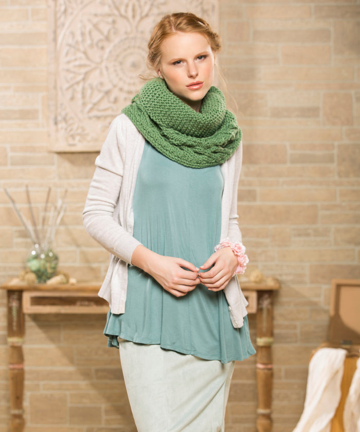 Hanover by Amy Gunderson-Patterns-Universal Yarns-Alpaca Direct
