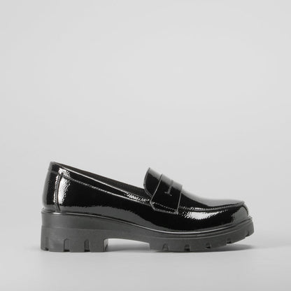 Mocasín charol Soft Insock negro COMFEET