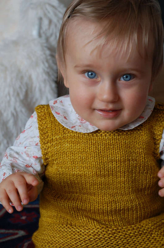 Petites Feuilles Vest by Lisa Chemery-Patterns-Lisa Chemery-Alpaca Direct