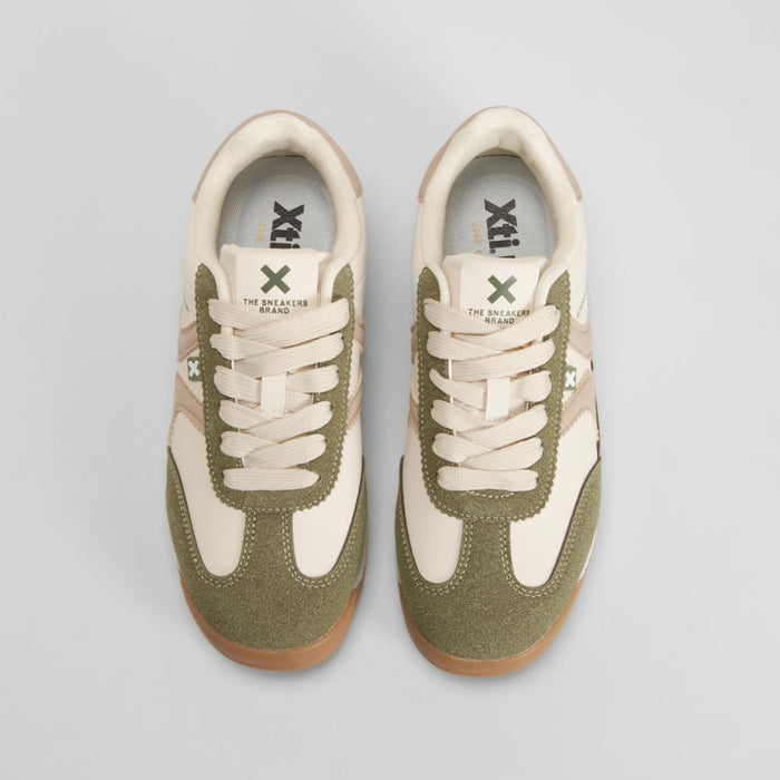 Sneaker retro verde y beige XTI