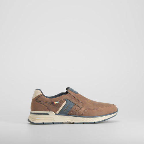 Zapatilla slip on runner marrón SENDA ROAD