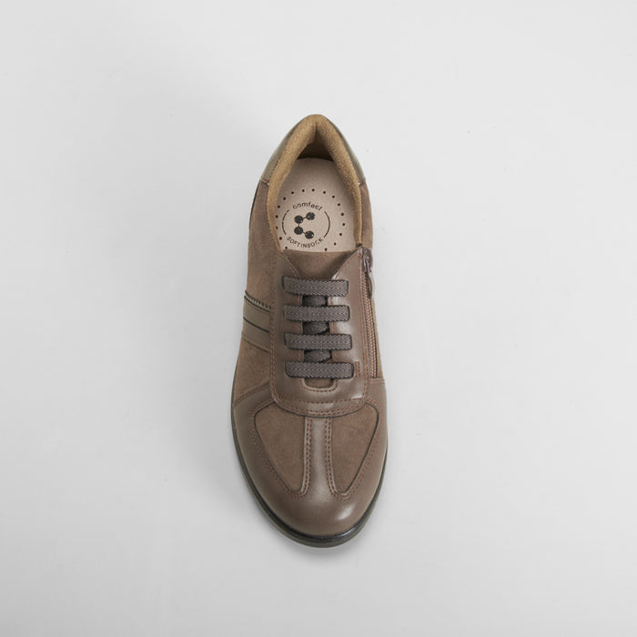 Zapato cuña elásticos marrón COMFEET